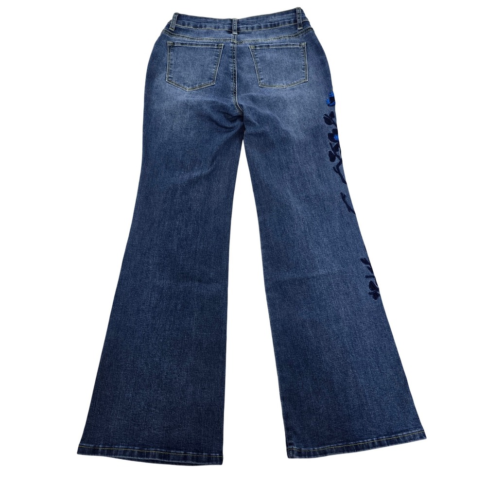 Flamingals Womens Blue Floral Embroidered Flare Jeans Medium Wash Size M‎ NWT - Picture 4 of 8